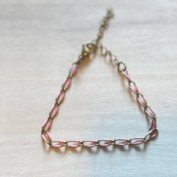 Handmade Jewelry - Elegant Pink Chain Bracelet
